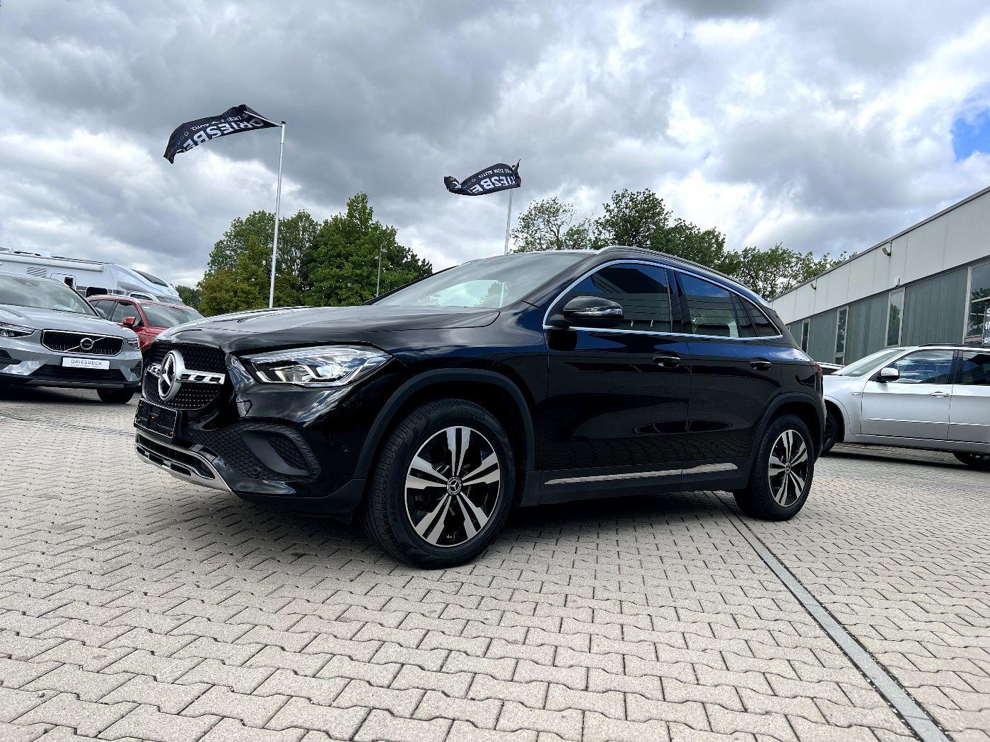 Mercedes-Benz GLA 200d Progressive *LED Navi Leder AHK Kamera*