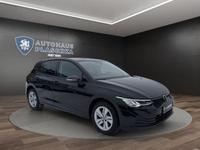 Volkswagen Golf VIII 1.5 TSI Life APP+NAVI+LED+PDC Klima