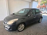 Renault Grand Scenic 1.6 - gebrauchte Renault Grand Scenic aus dem Jahr 2012