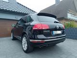 Volkswagen Touareg 3.0 V6 TDI SCR Tiptr. BMT Terrain Te... - gebrauchte VW Touareg aus dem Jahr 2014