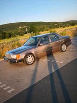 Mercedes-Benz Mercedes Benz W124 260E, Bj. 04.1990, H-Ke... - Mercedes-Benz 260: W124 260e