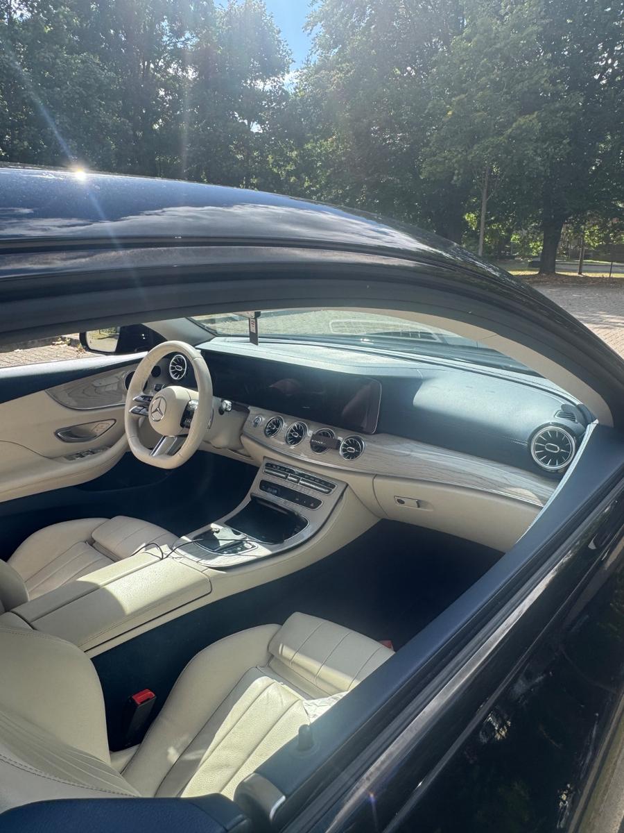 Mercedes-Benz E 220 d Autom. -
