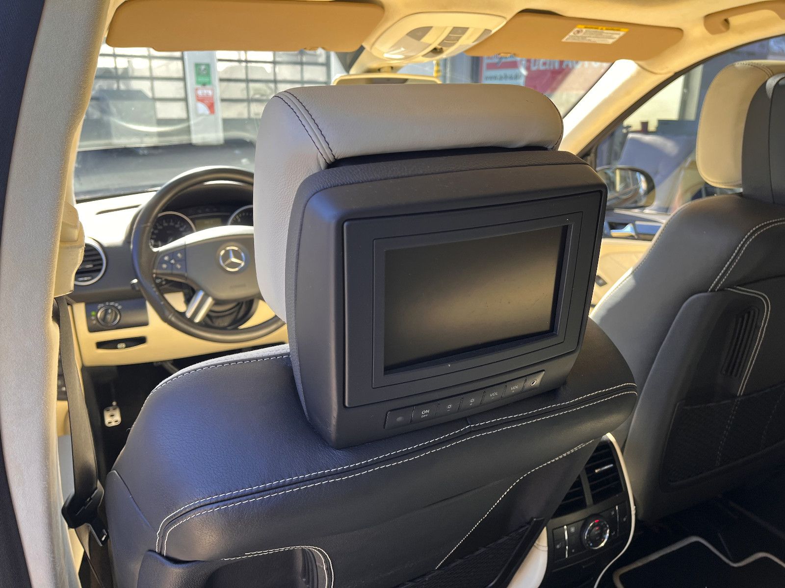 Fahrzeugabbildung Mercedes-Benz ML 420  CDI  Brabus Umbau