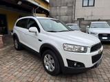 Chevrolet Captiva 2.2 VCDi 163CV 2WD LT 7 POSTI - weiße Chevrolet Captiva