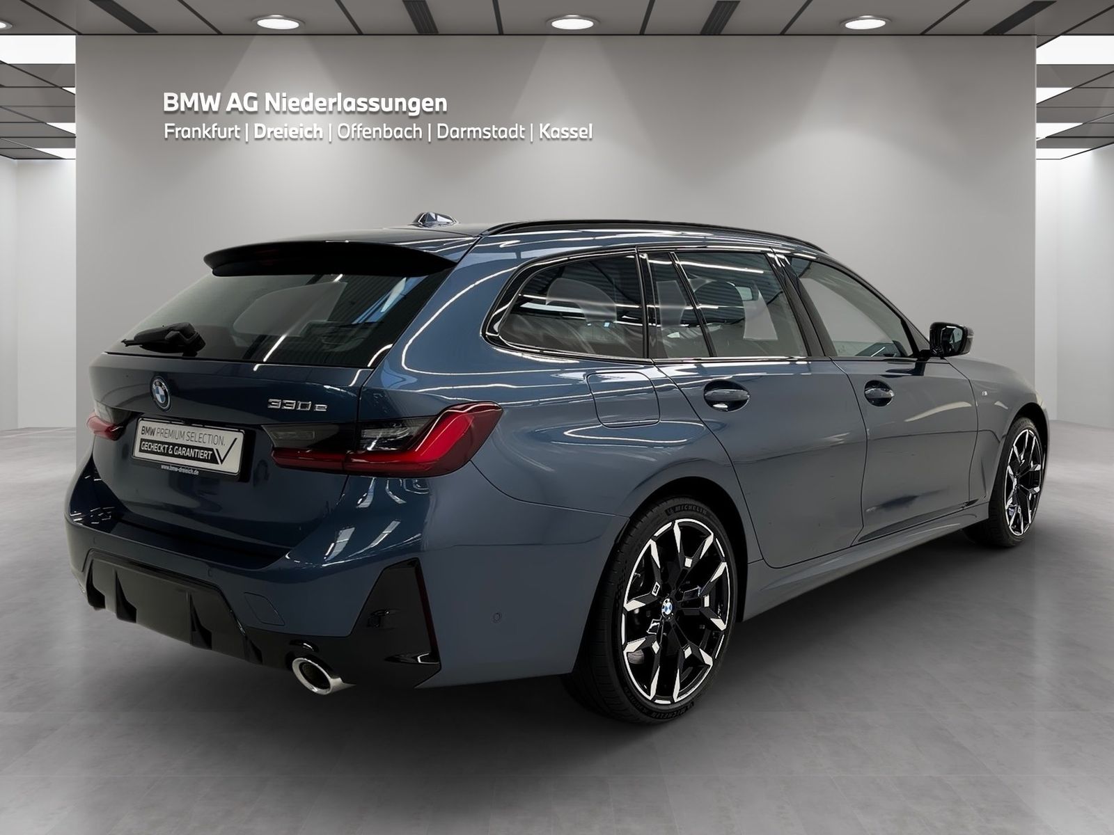 BMW 330e Touring M Sport AHK Harman K Kamera LED foto 4