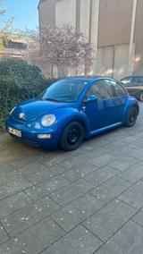 Volkswagen VW Beetle Blau - gebrauchte Volkswagen Beetle aus dem Jahr 2002