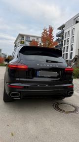 Porsche Cayenne Diesel Platinum Edition  - Porsche Gebrauchtwagen in Karlsruhe