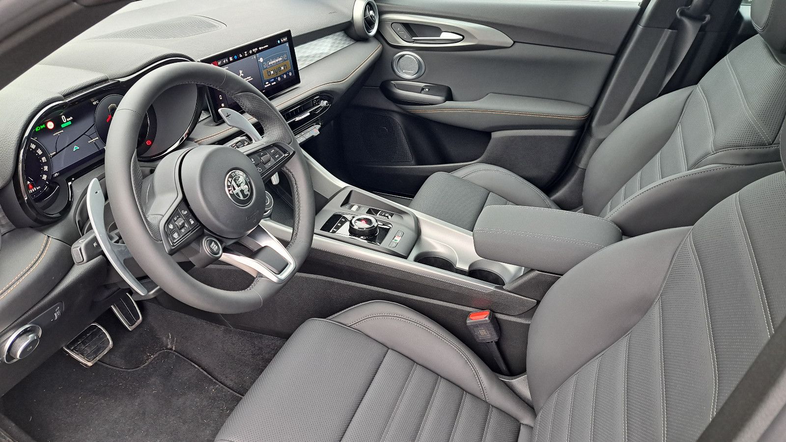 Fahrzeugabbildung Alfa Romeo Tonale Veloce