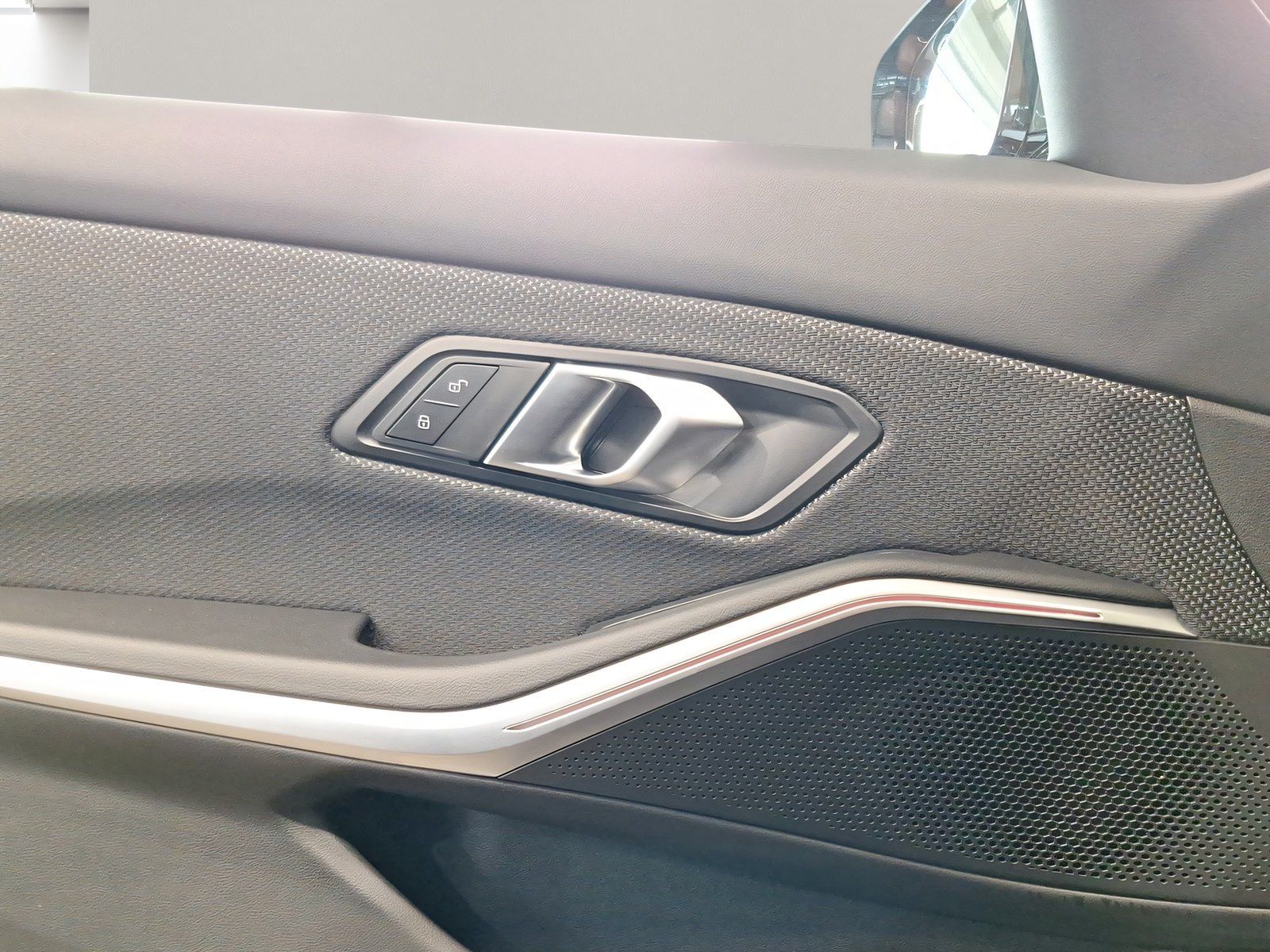 BMW 320 - Bild 16