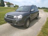 Hyundai Tucson 2.0 CRDi | Allrad, AHK, Kli... - Hyundai TUCSON aus 2010