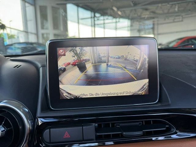 Fahrzeugabbildung Fiat 124 Spider Lusso KLIMA KEYLESS NAV RFK SHZ ALU