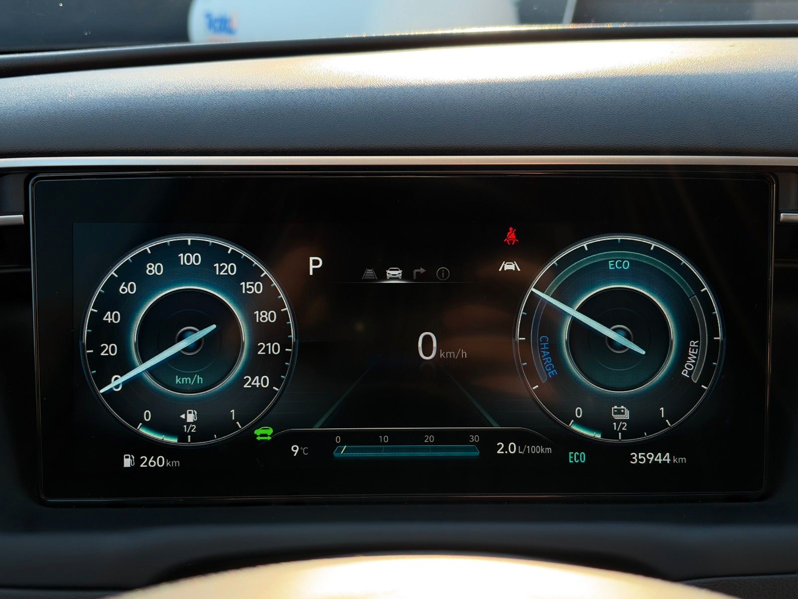 Fahrzeugabbildung Hyundai Tucson 1.6 T-GDI PHEV 4WD KRELL CarPlay 360° LHZ