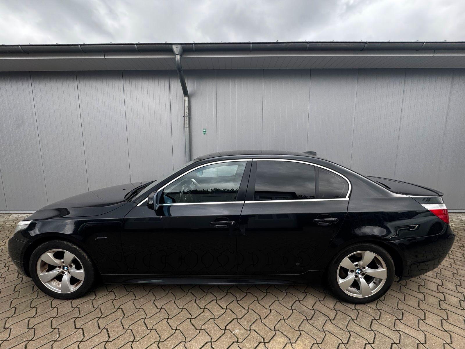 BMW 525