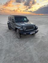 Jeep Wrangler 2.0 4xe Overland SkyRoof Top stingray - Jeep Wrangler 4xe Gebrauchtwagen