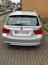BMW 318d Automatik - BMW 318 aus 2010: Kombi, 318d