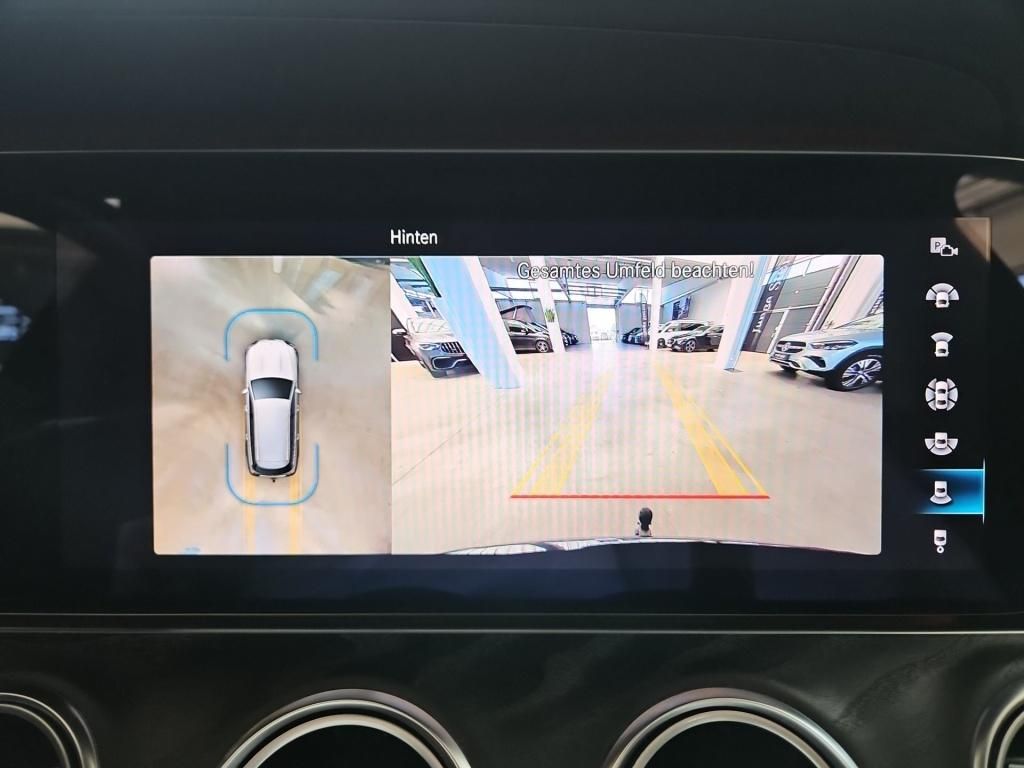 Fahrzeugabbildung Mercedes-Benz E 300 de T 4M AHK ACC Memo HUD LED KeyLess 360°