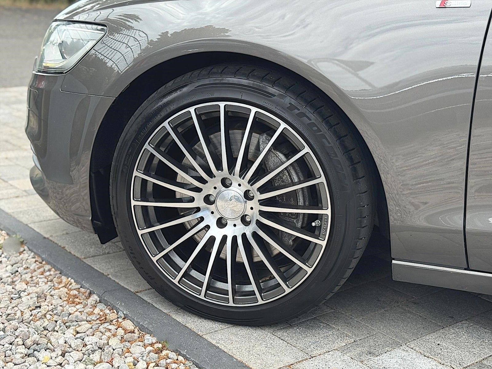 Fahrzeugabbildung Audi A6 Lim. 3.0 TFSI quattro *Head Up*Massage*BOSE*
