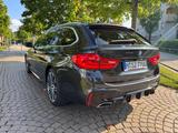BMW 530d xDrive M-Paket*Standhz*Sitzbel*H/K*360° - BMW 530: Kombi, 530d M Paket