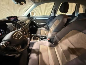 Audi Q3 - 10