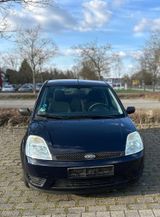 Ford Fiesta 1,3 44 kW Blues Blues - Ford Fiesta aus 2005: 1.3