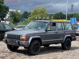 Jeep Cherokee 4,0  Automatik Klima Leder - Jeep Grand Cherokee mit Benzin-Antrieb: 4.0