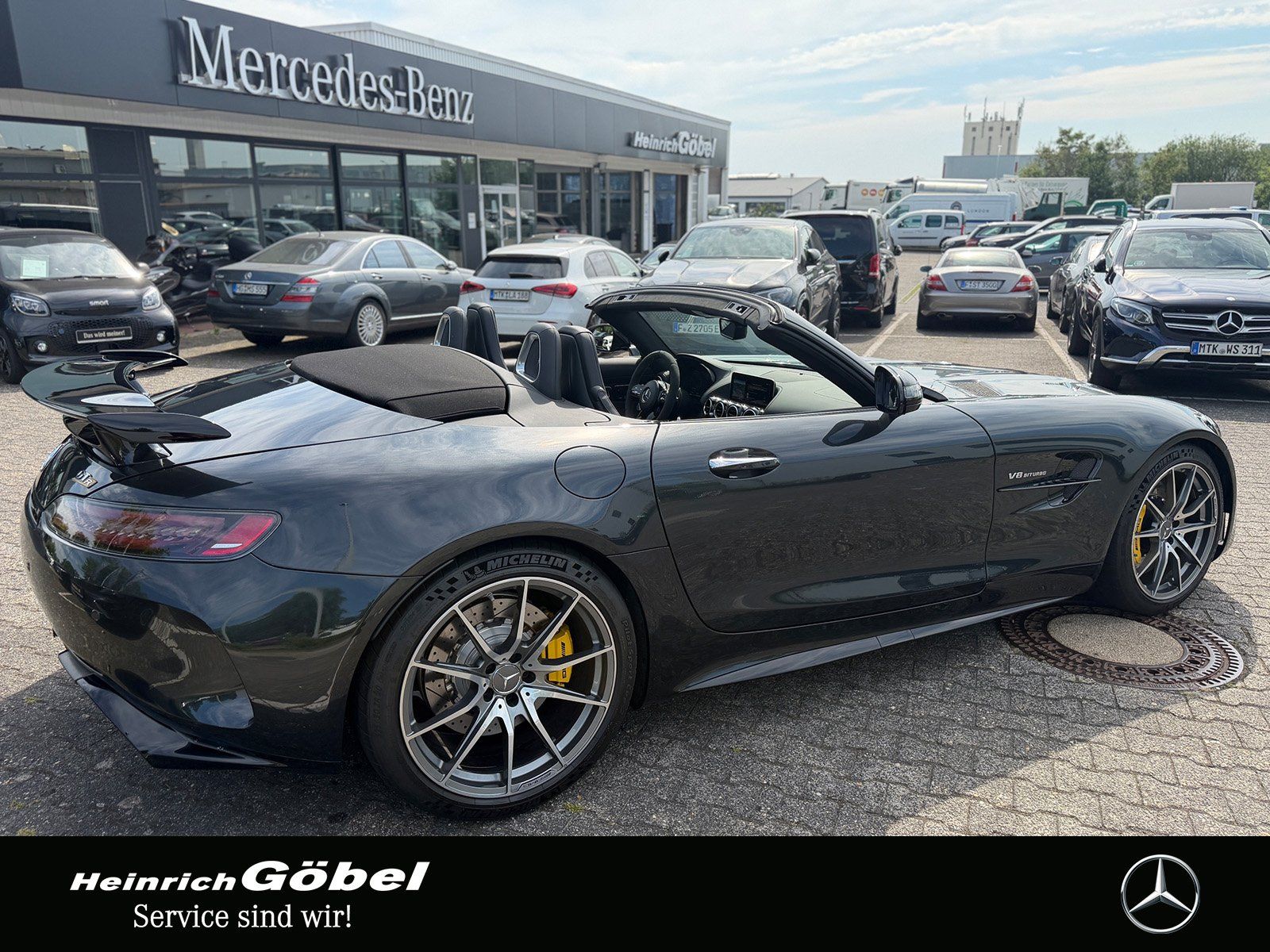 Fahrzeugabbildung Mercedes-Benz AMG GT R Roadster 1 OF 750 1.HAND - BURMESTER