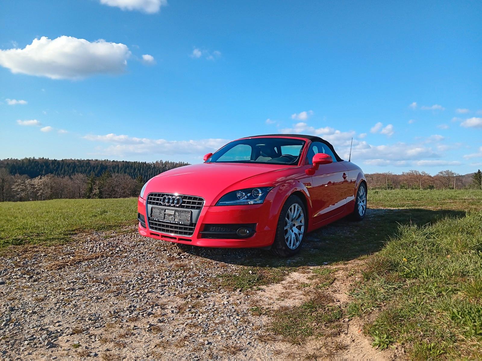 Audi TT Roadster 2.0 TFSI DSG Vollausstattung