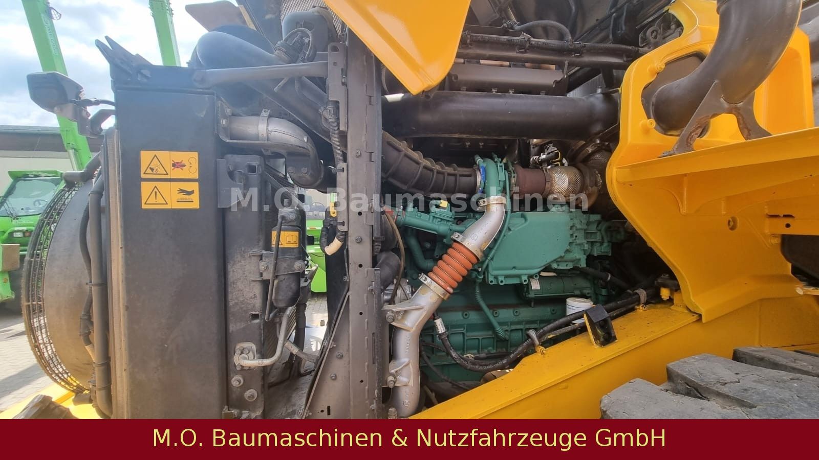 Fahrzeugabbildung Volvo L 90 H / ZSA / AC / SW / Hochkippschaufel/
