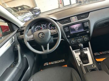 Skoda Octavia Combi Ambition 4x4 *ACC*PDC*