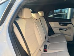 MERCEDES-BENZ GLC 220d Coupe 4Matic/ PANORAMA/ DISTRONIC/ MBUX MERCEDES-BENZ GLC 220d Coupe 4Matic/ PANORAMA/ DISTRONIC/ MBUX
