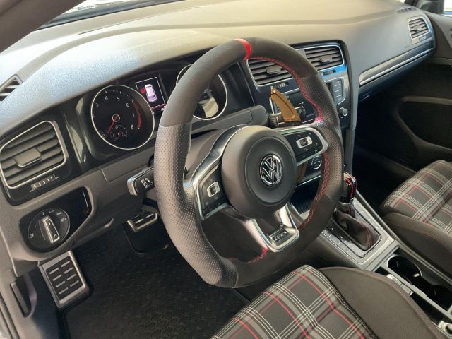Golf VII 2.0 GTI Navi*Tempomat*DriveSelect*BT
