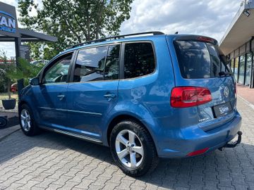 Volkswagen Touran - 5