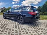 Mercedes-Benz C 400 4MATIC T Autom. - - Mercedes-Benz C 400 von privat