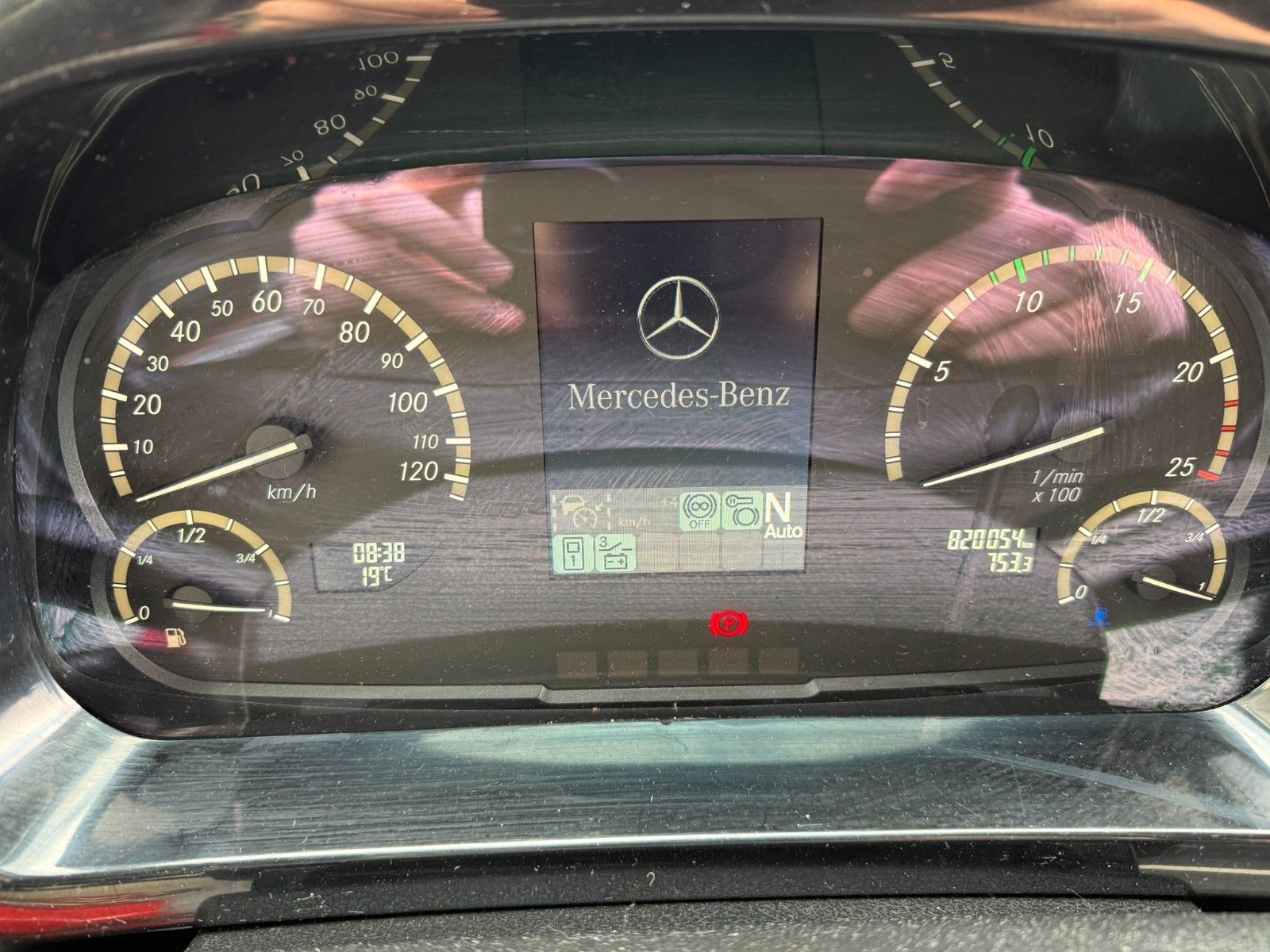 MERCEDES-BENZ  2019 - Image 13 of 30