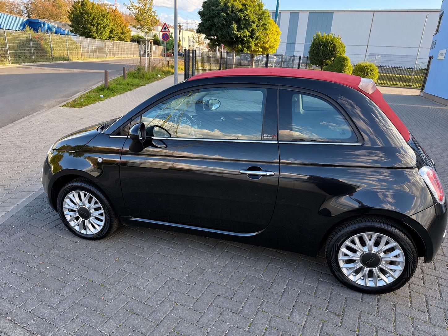 Fiat 500  Cabrio Lounge