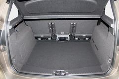 Fahrzeugabbildung Ford C-Max 1,0 EcoBoost Cool & Connect NAVI + AHK