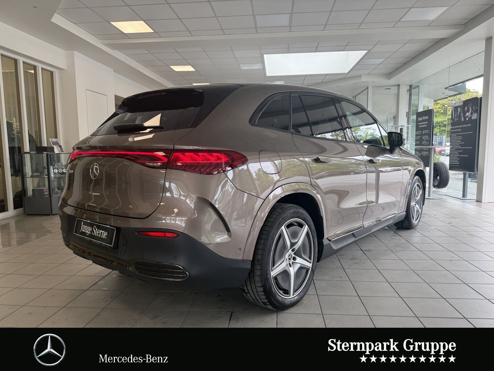 Mercedes-Benz EQE 300 SUV AMG Night PANO DIGIL BUR FAPA 360 foto 5