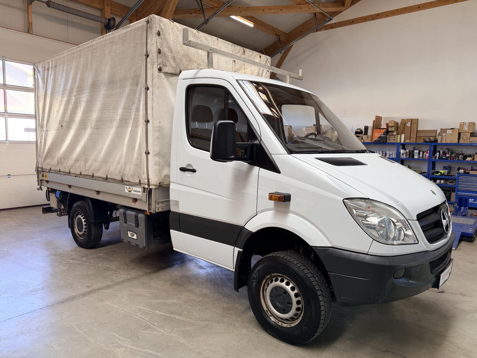 Mercedes-Benz Sprinter 315 CDI 4x4 Allrad Ladebordwand AHK