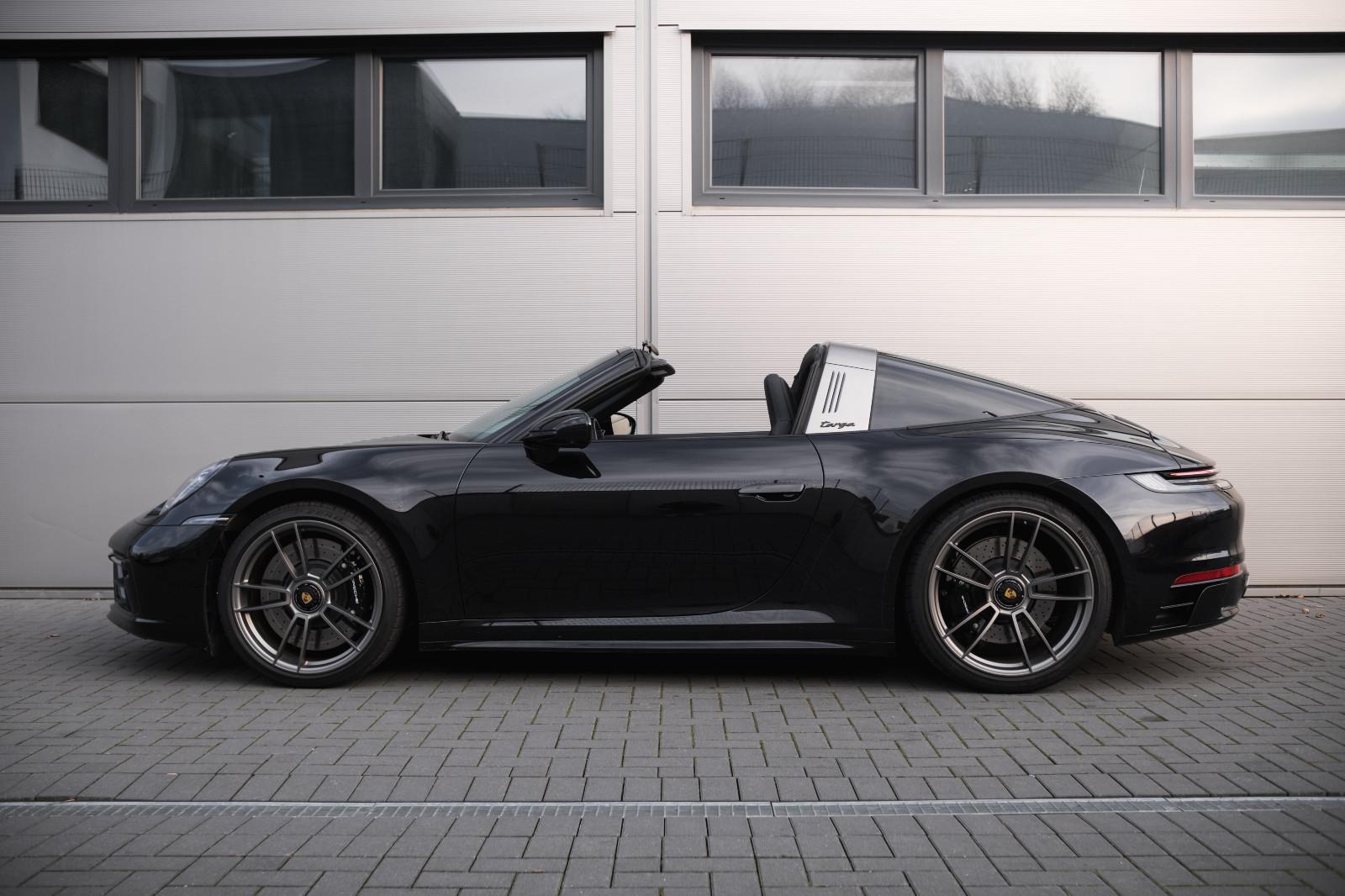 Porsche 992/911 Edition 50 Jahre- 1 of 750-Lift-Inno-LED