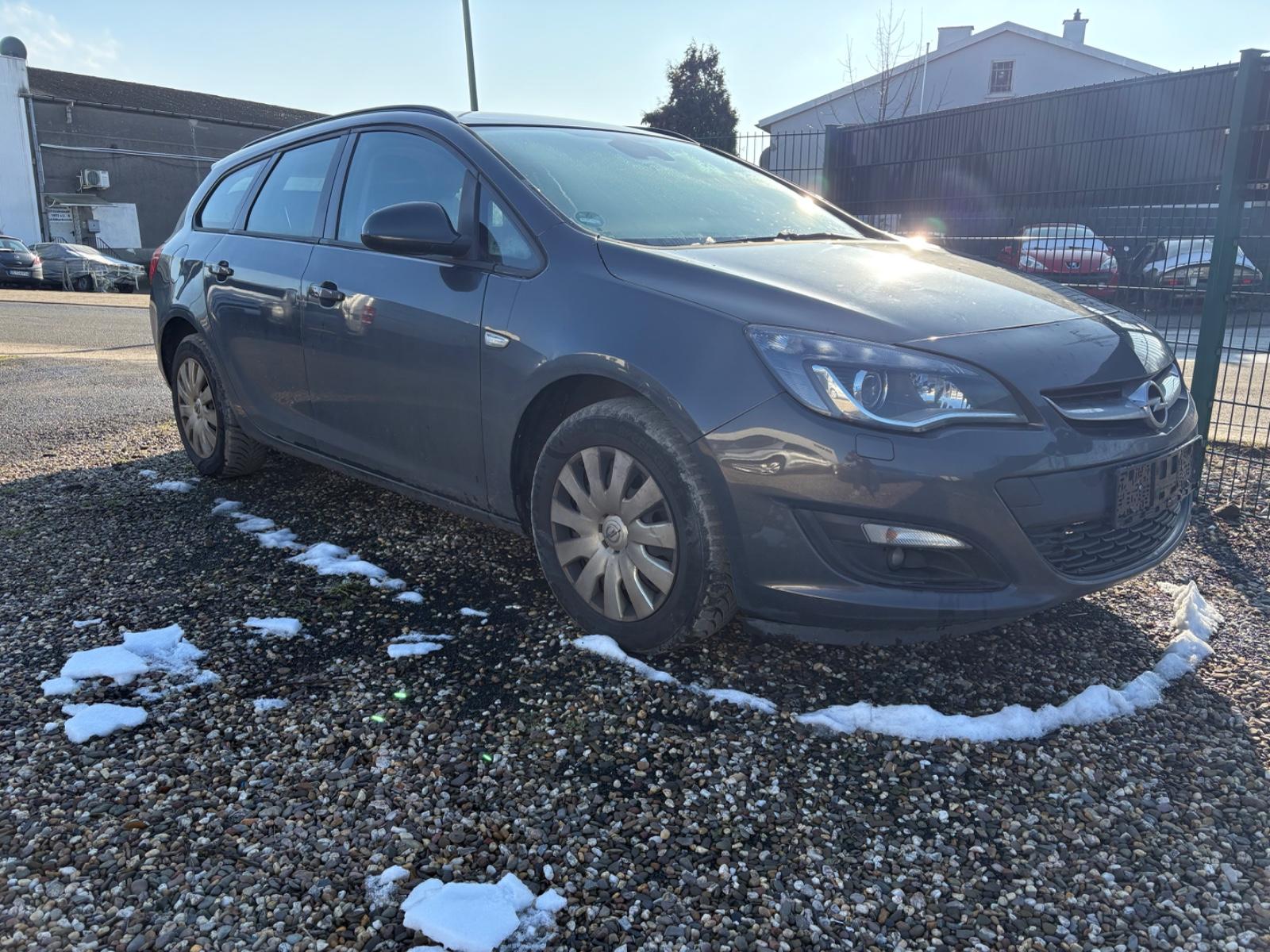 Opel Astra Sports T. 1.6 CDTI *EURO-6*MOTOR PROBLEM