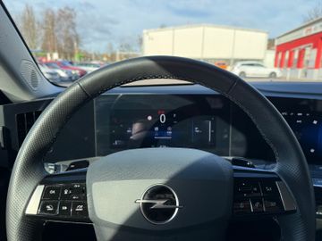 Opel Astra Sports Tourer Eleg.+LED+SHZ+Navi+Kamera+BF