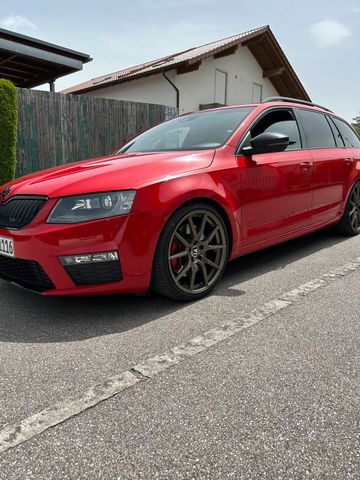 Skoda Octavia 2.0 TSI RS