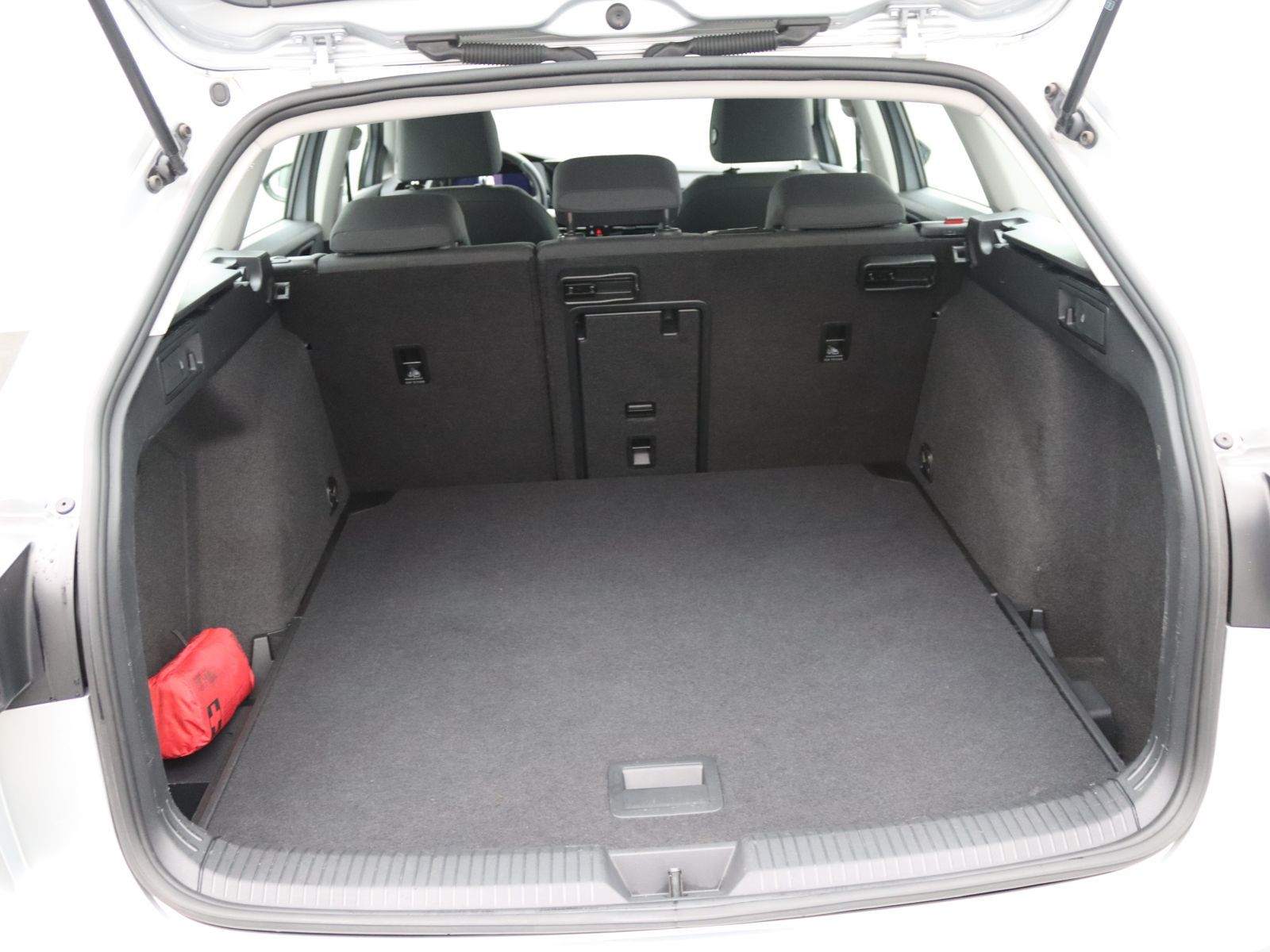 Volkswagen Golf - Bild 8