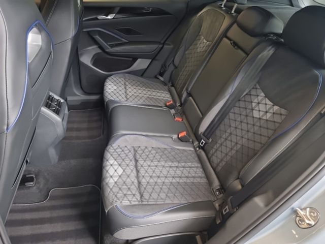Fahrzeugabbildung Volkswagen Tiguan 2.0 TDI R-LINE 4MOTION HD-MATRIX STHZG NA