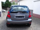 Mercedes-Benz A 180 BlueEFF. - Navi, Panorama, 2x PDC, SHZ - Mercedes-Benz A 180 aus 2011