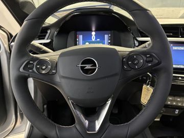 Fotografie 15 des Opel Corsa 1.2 Direct Injection Turbo GS