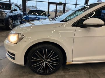MYAUTOCENTER – Gebraucht- und Jahreswagen mit Werkstattservice in Pfaffenhofen Volkswagen Golf VII Lim. Comfortline BMT
