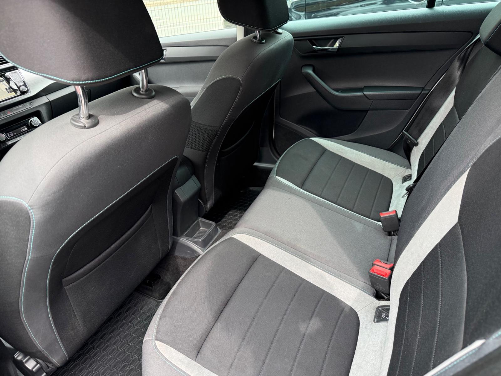 Skoda Fabia 1.2 Combi Joy Klima Navi 2xPDC Alu Tüv NEU