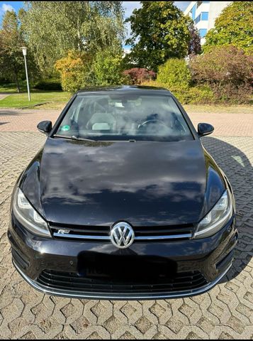 Volkswagen Golf VII 2.0 TDI R-Line mit Standheizung