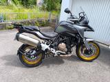 QJ Motor SRT 700 x Pro  inkl. 3er Set Alu koffer  - QJ MOTOR MOTORRAD
